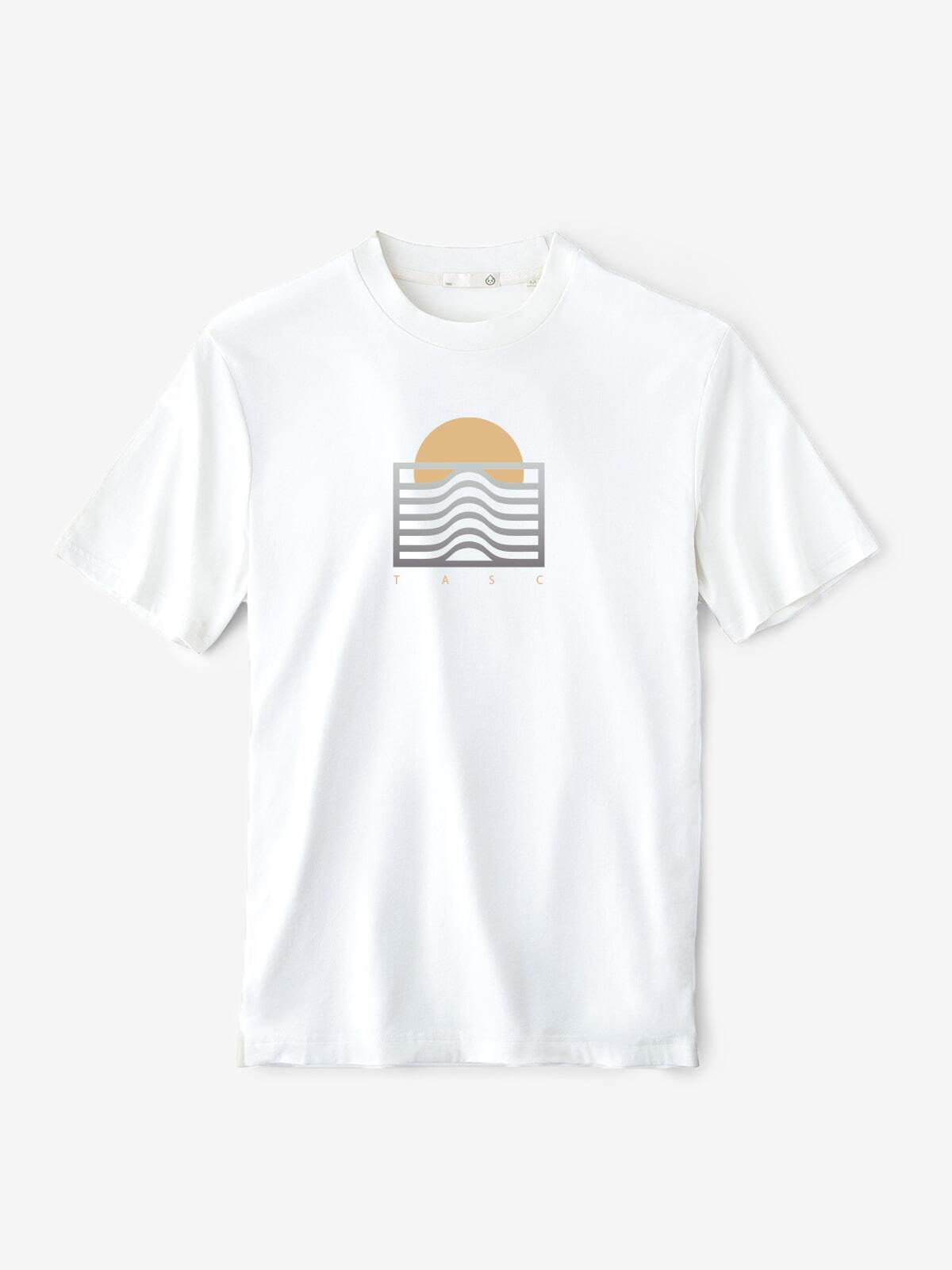 Varsity Logo Crewneck T-Shirt tasc performance (White/Sunset)