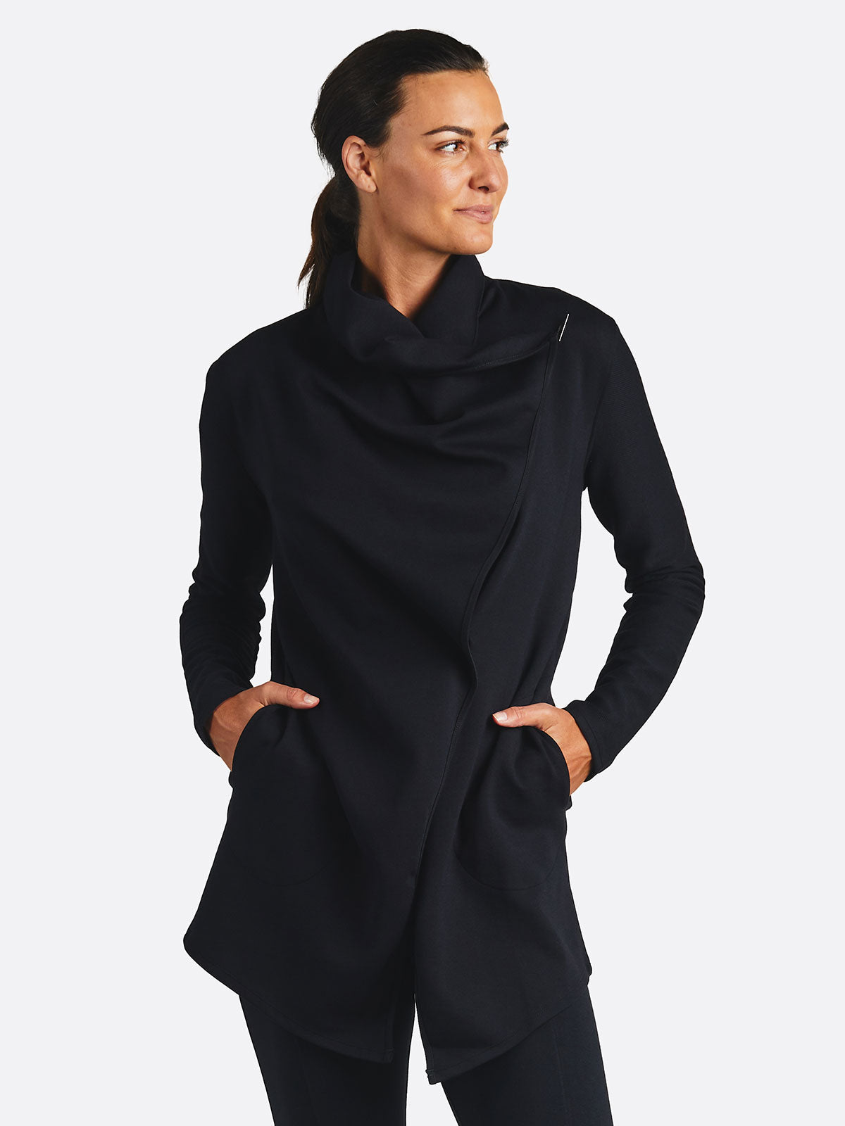 tasc Performance - Midtown Wrap (Black)